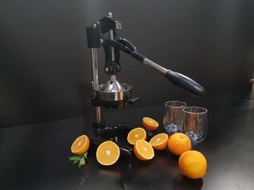Se Cilio Cilio AMALFI professionel Saftpresser / Citruspresser, sort ✔ Kæmpe udvalg i Cilio ✔ Hurtig levering: 1 - 2 Hverdage samt billig fragt - Varenummer: KKKSH-7540373881080_42348629262584 og barcode / Ean: &